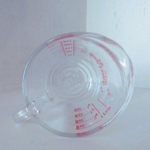 Vintage Fire King - Anchor Hocking Glass Measuring Cup 8 oz/1 Cup - Picture 7 of 11